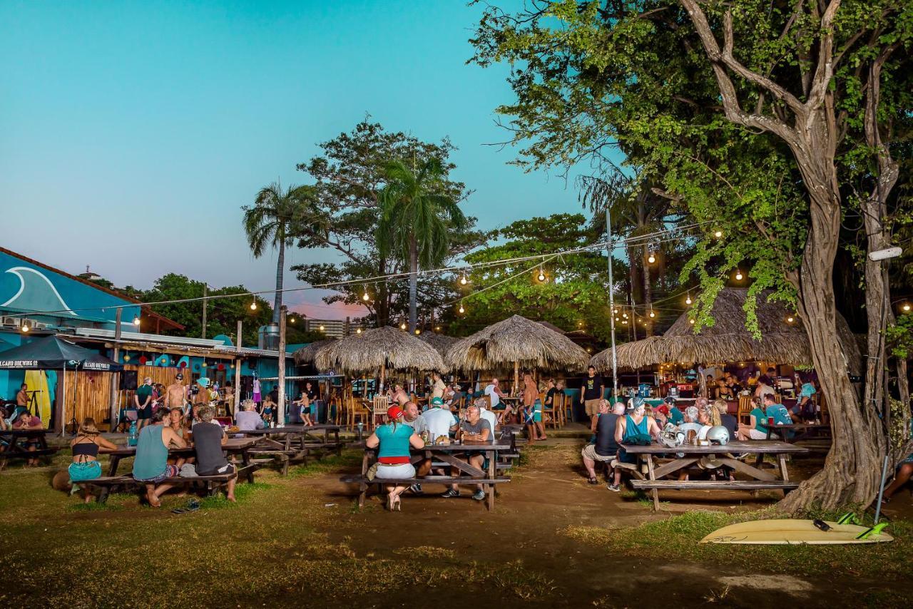 Witch'S Rock Surf Camp Hotell Tamarindo Eksteriør bilde